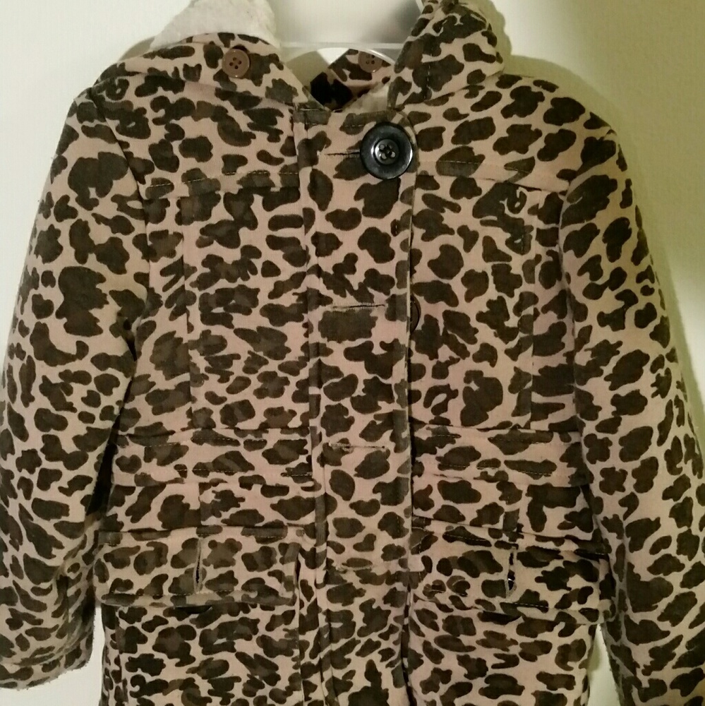 **SOLD** Me Jane Baby Fleece Leopard Coat